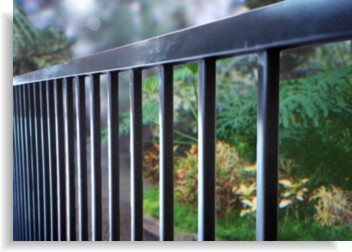 Majestic 3 Rail with Rings Photo